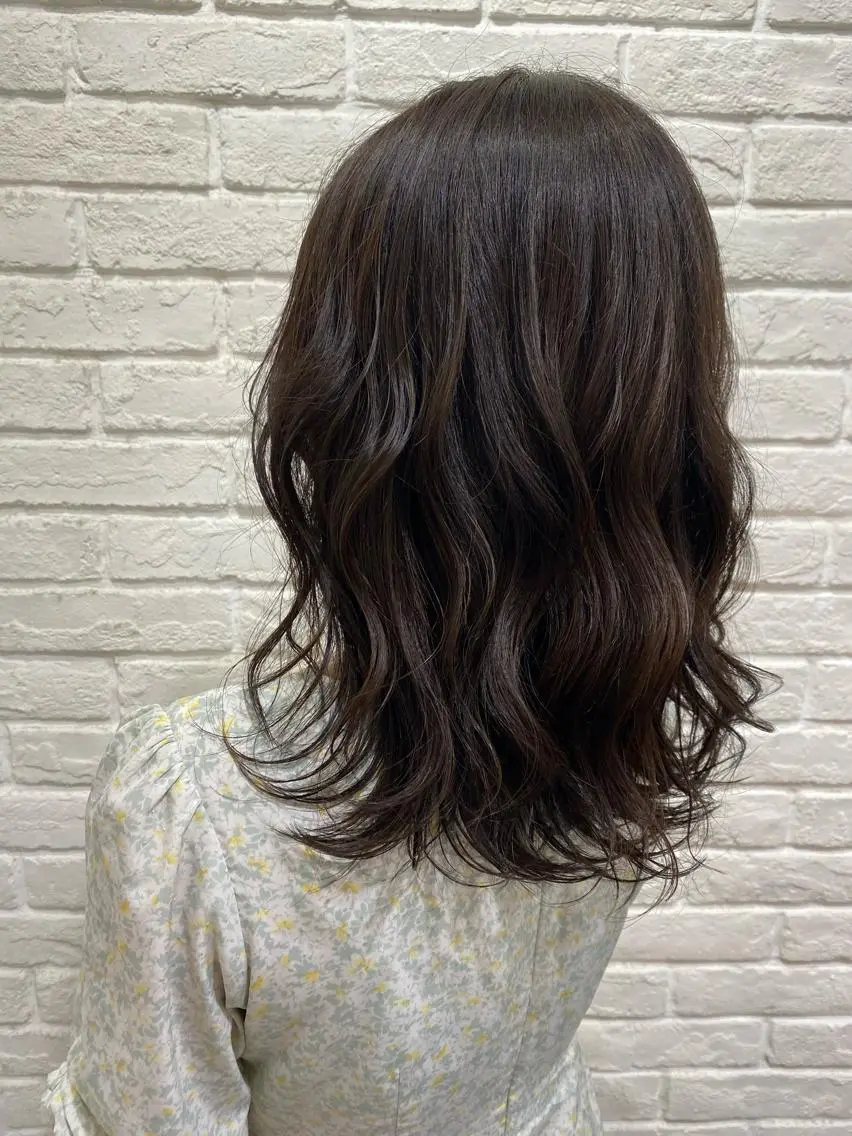 ミディアム カラー merc.🌿✨ いとうりかのヘアスタイル