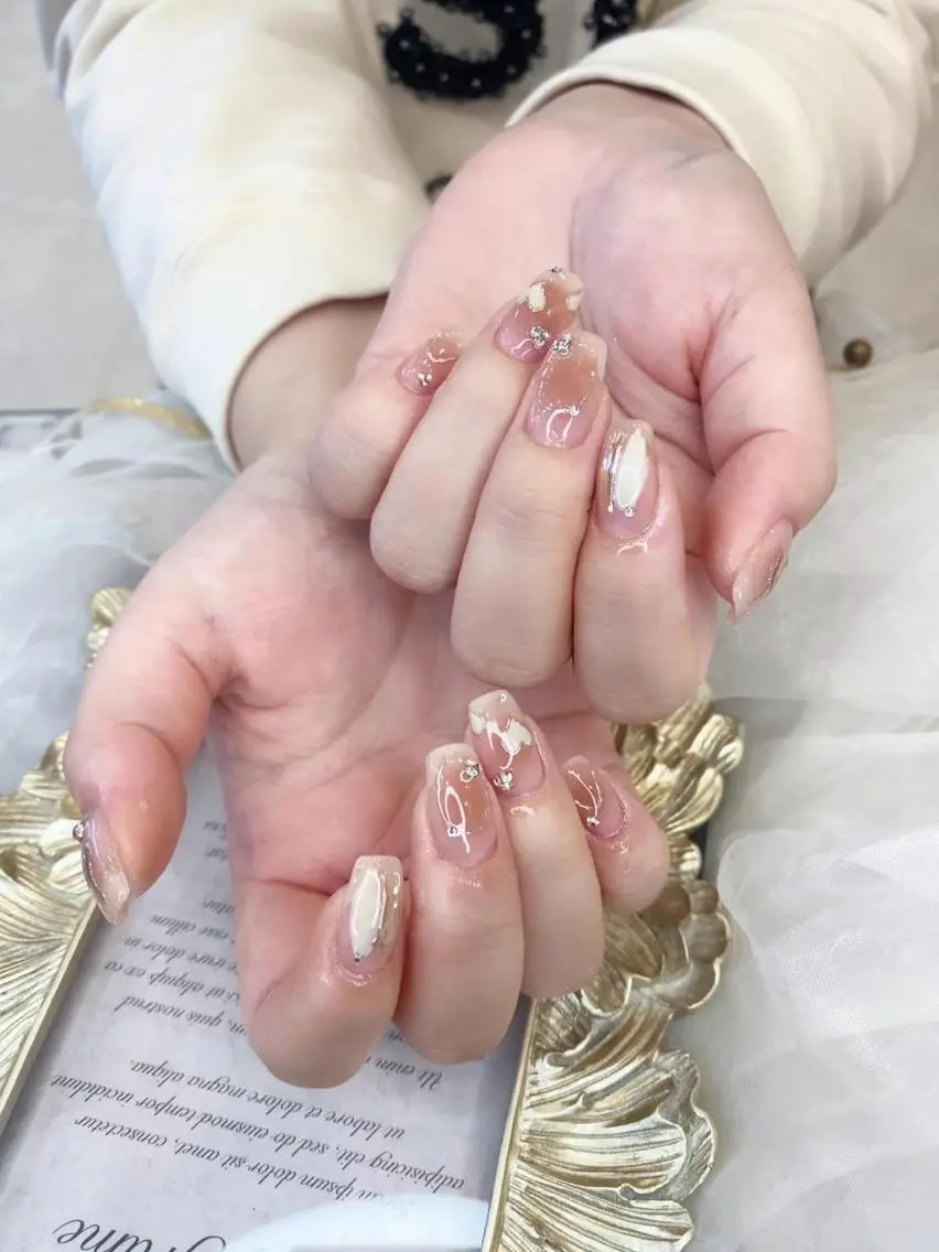 ネイル ハート ニュアンスネイル Babarla Nailのネイルデザイン