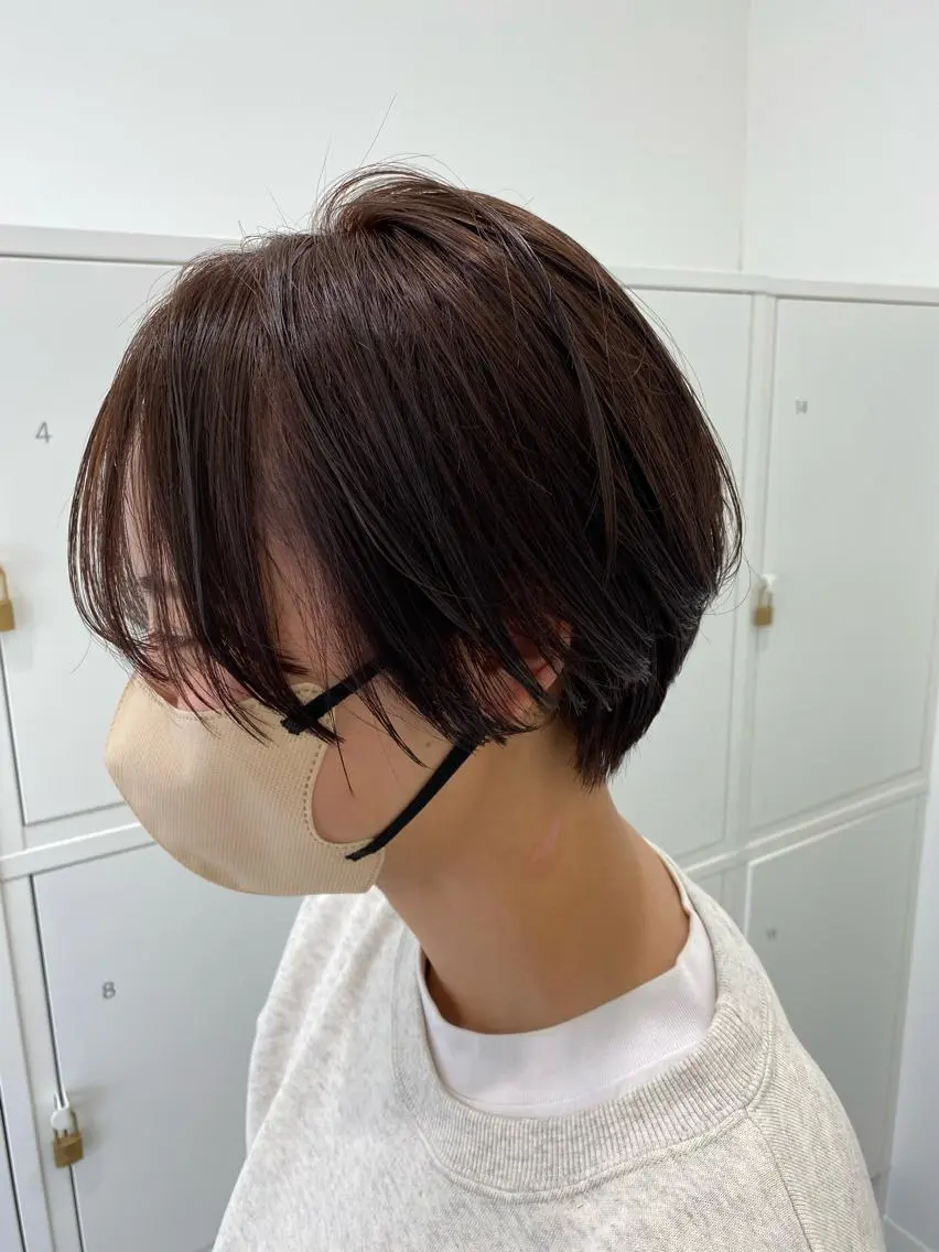 ショート カラー ベージュカラー オレンジ オレンジベージュ ショートヘア 小岸 竜のヘアスタイル