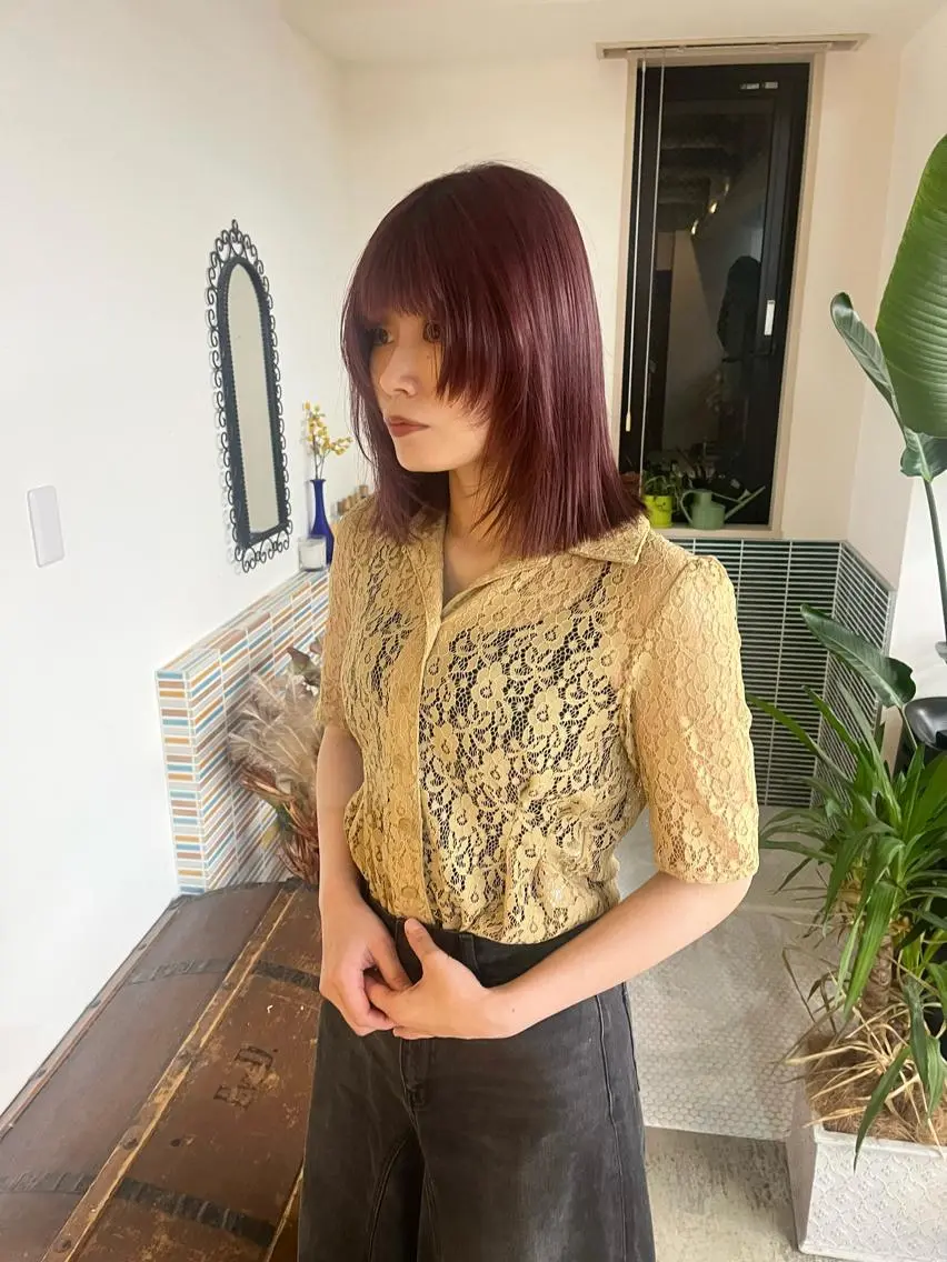 ミディアム カラー ブリーチ ボルドーカラー ヘアカラー トリートメント 🩷ハイトーン透明感 レイヤー🩷ユリカのヘアスタイル