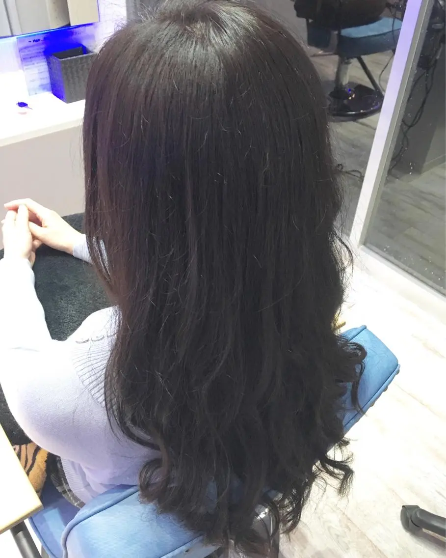 ロング カラー 白井 つづりのヘアスタイル