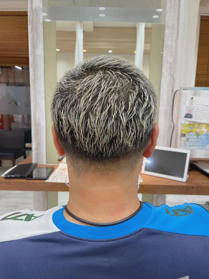 ショート メンズ フェードカット カット 中嶋 紘夢のヘアスタイル