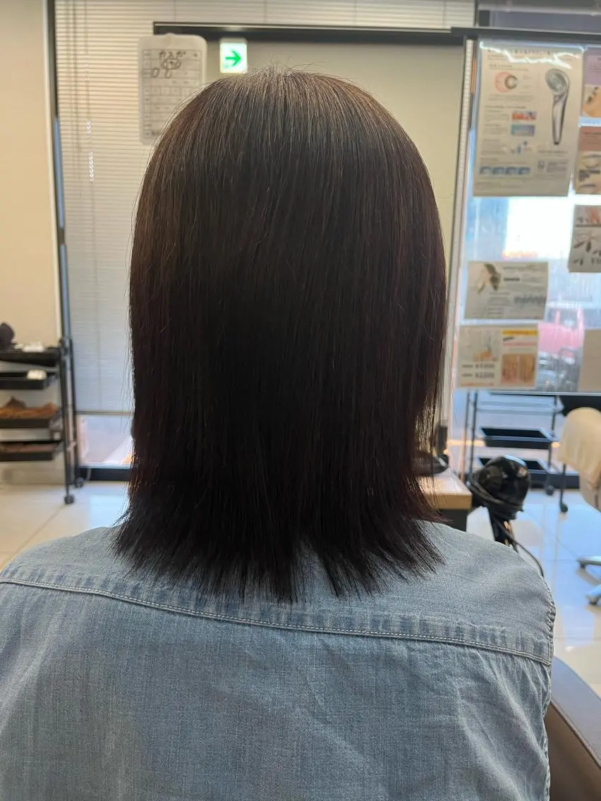 ミディアム LiTA長嶺 小佐井悠未のヘアスタイル