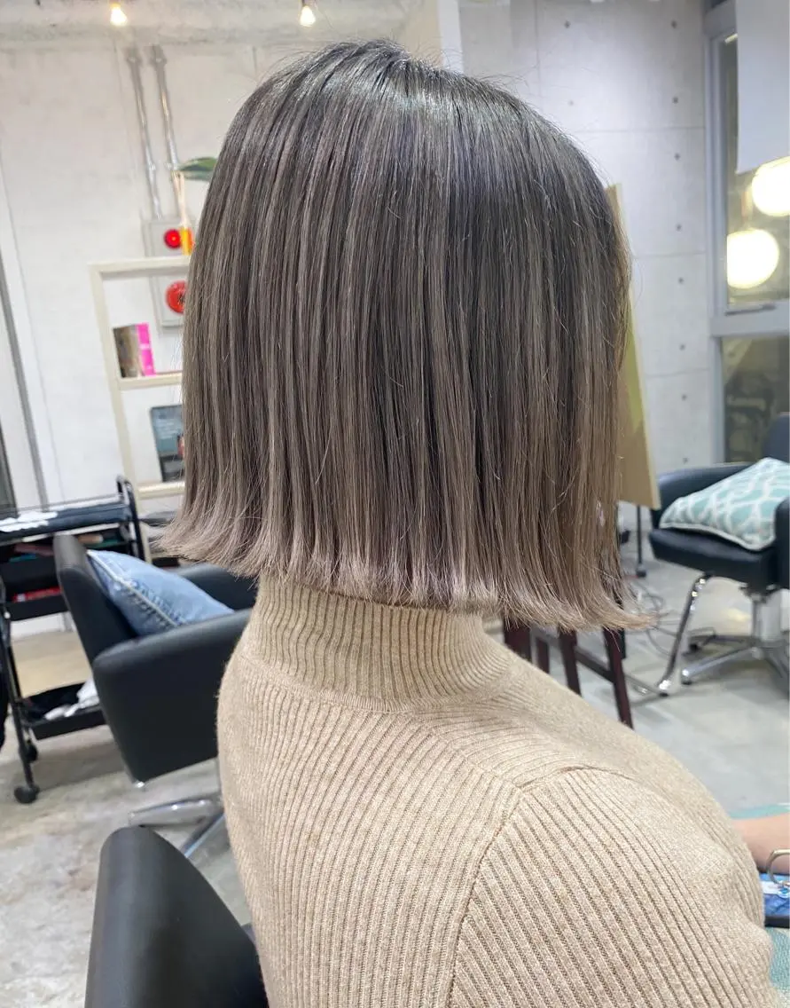 ショート カラー ヘアアレンジ ヘアカラー トリートメント 縮毛矯正 髪質改善寺坂雄飛💐のヘアスタイル
