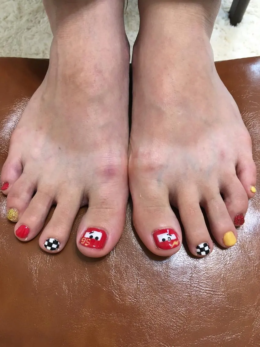 ネイル フットネイル 🌈KANÅKO 🌈のネイルデザイン