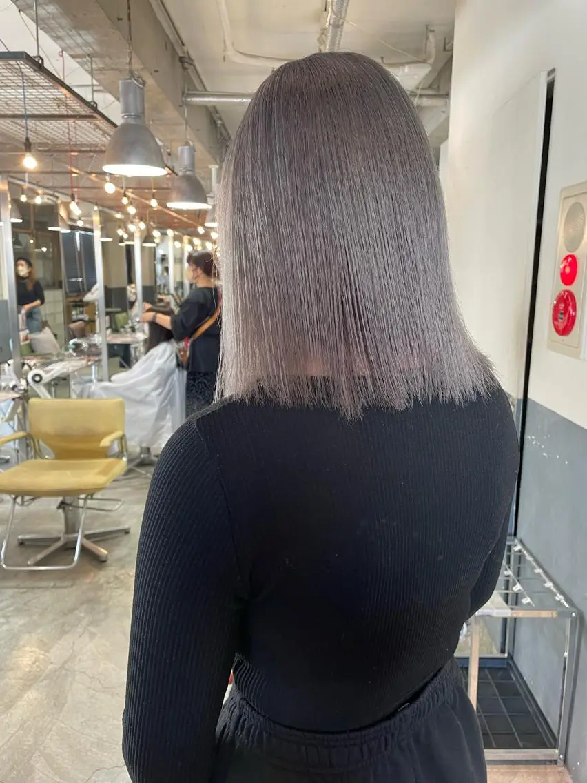 セミロング カラー シルバー ホワイトシルバー 海外レイヤー /NAGISAのヘアスタイル