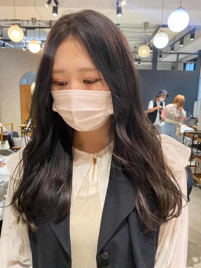ロング カラー ブラウンカラー 透明感カラー & Graph. 立川🥣🌿のヘアスタイル