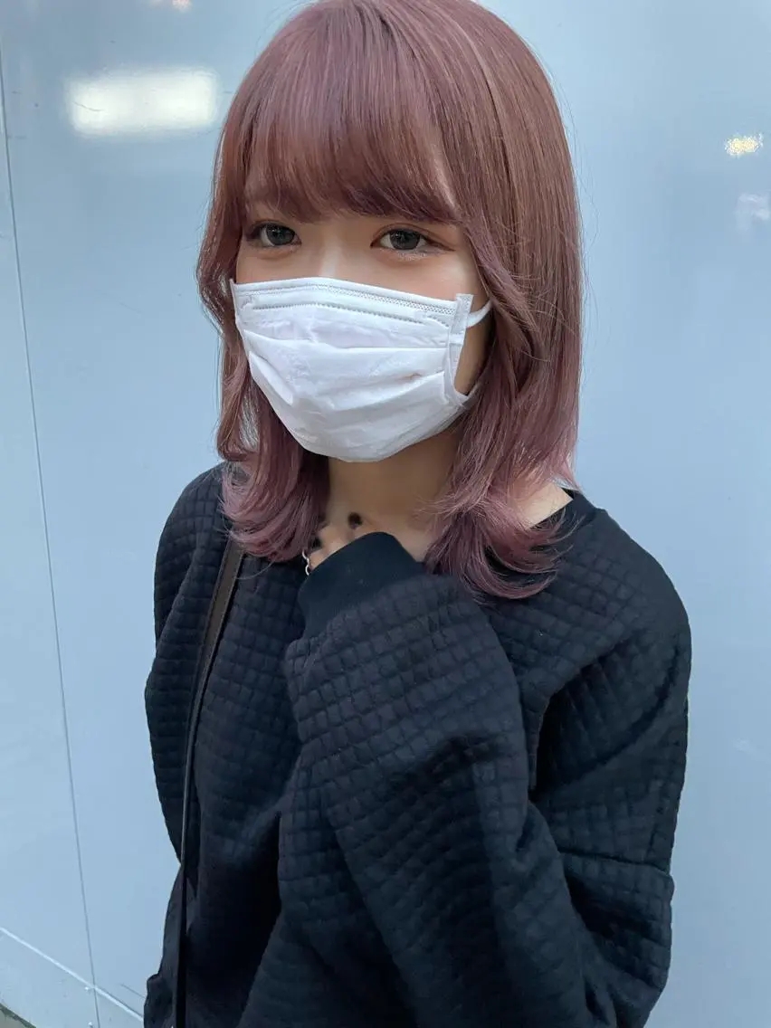 ミディアム カラー 岩戸 新のヘアスタイル