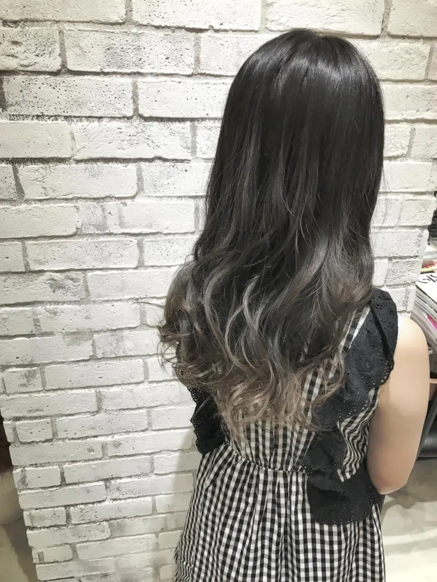 ロング カラー パーマ ヘアアレンジ メンズ キッズ ネイル マツエク・マツパ アディクシーカラー グラデーションカラー グラデーション ヘアカラー バレイヤージュ/ 髪質改善/渡邉悟🌱のヘアスタイル