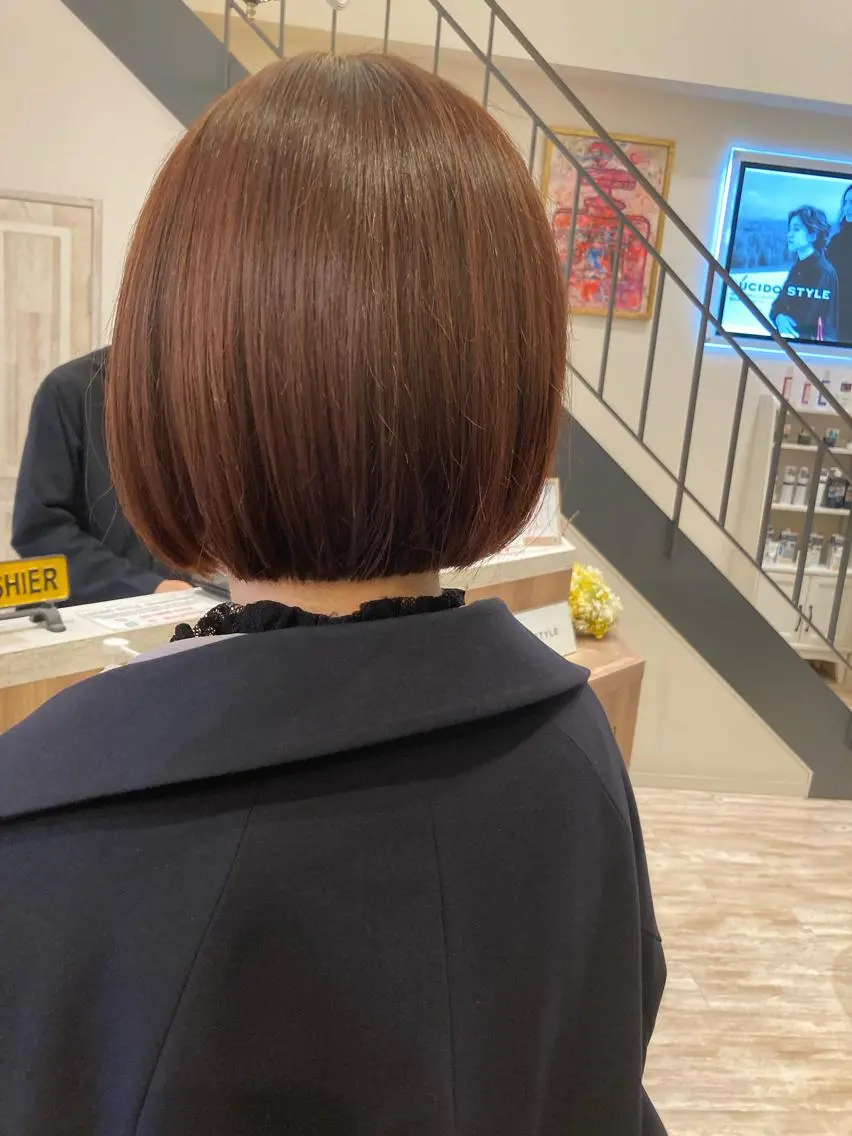 ショート 佐藤 睦月のヘアスタイル