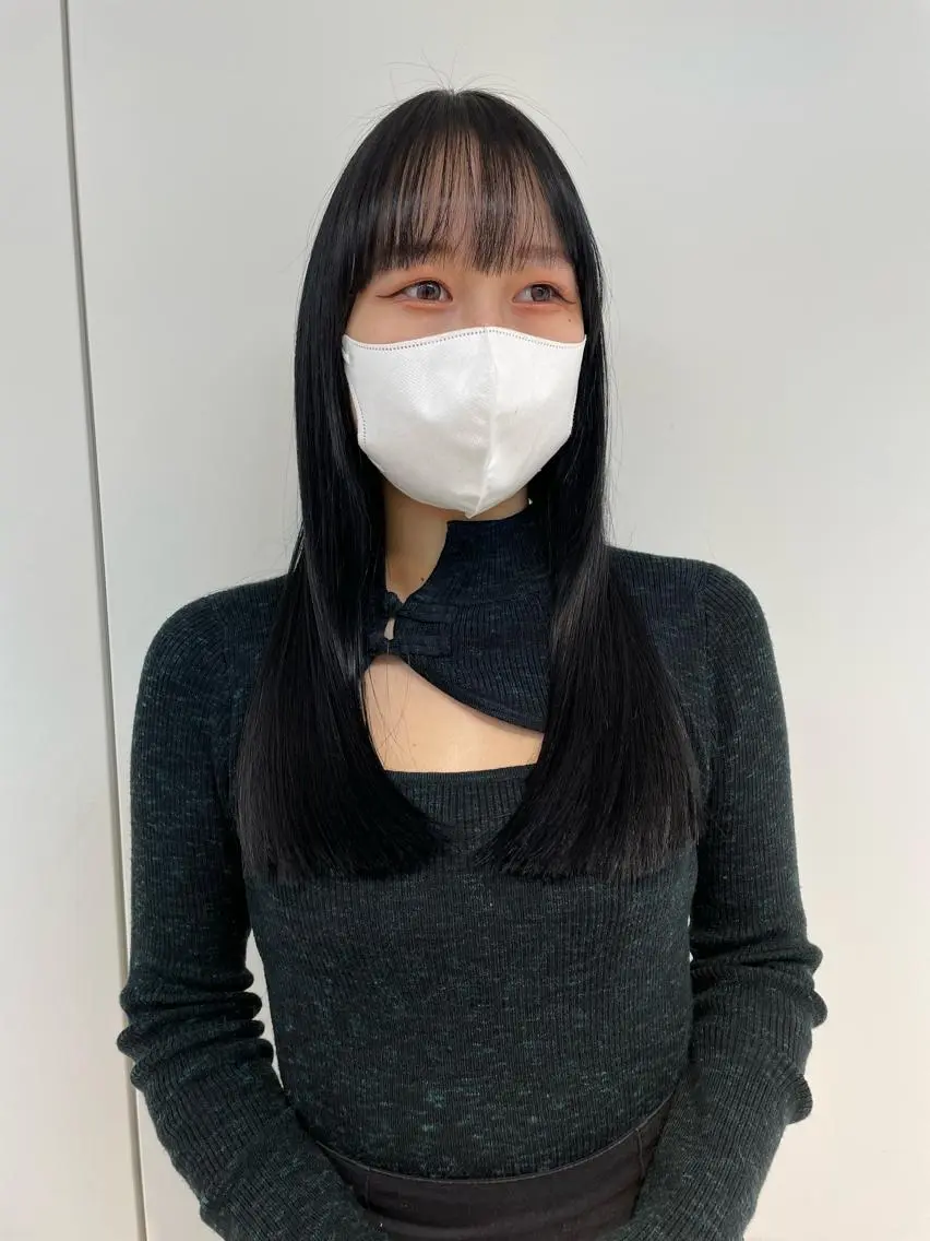 ロング 🐬脱白髪染めカラー 清水大世🐬のヘアスタイル