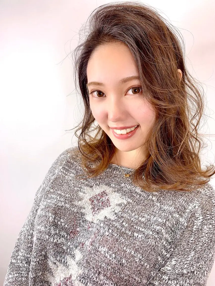 ミディアム TAKAHASHI LEAPSのヘアスタイル