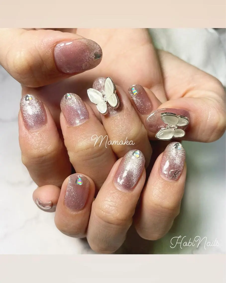 ネイル マグネットネイル Momo nailsalonのネイルデザイン