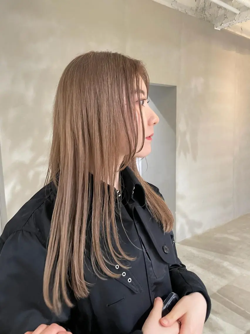 ロング 中村 玲音のヘアスタイル