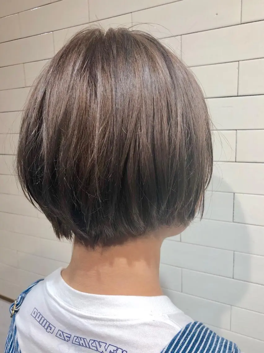 ショート カラー 髪質改善⌇透明感 カラー⌇川上葵のヘアスタイル