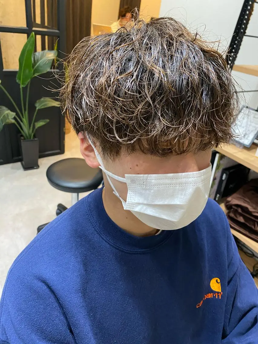 パーマ メンズ カット パーマ トリートメント 似合う髪型が 分からない方へのヘアスタイル