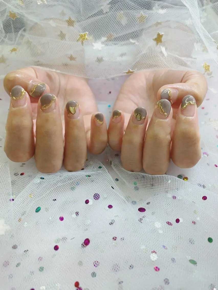 ネイル 🦋ネイルサロン ブラン🌈ゆりのネイルデザイン