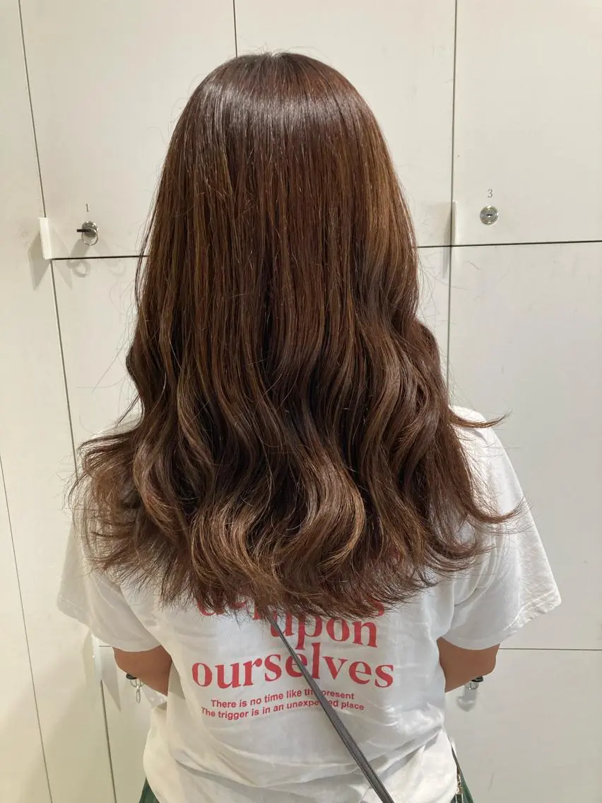 セミロング カラー カット ヘアカラー トリートメント 透明感カラー🫧 nanohaのヘアスタイル