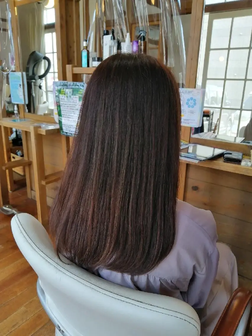 セミロング 足立 悠輔のヘアスタイル