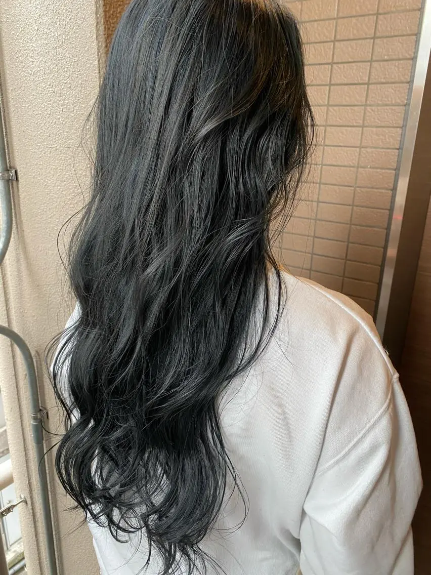 ロング 🧡 TOMO🧡のヘアスタイル