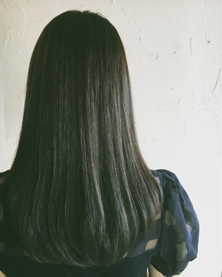 ミディアム セミロング ロング カラー イルミナカラー LoRE hair 四条河原町　西尾友里のヘアスタイル