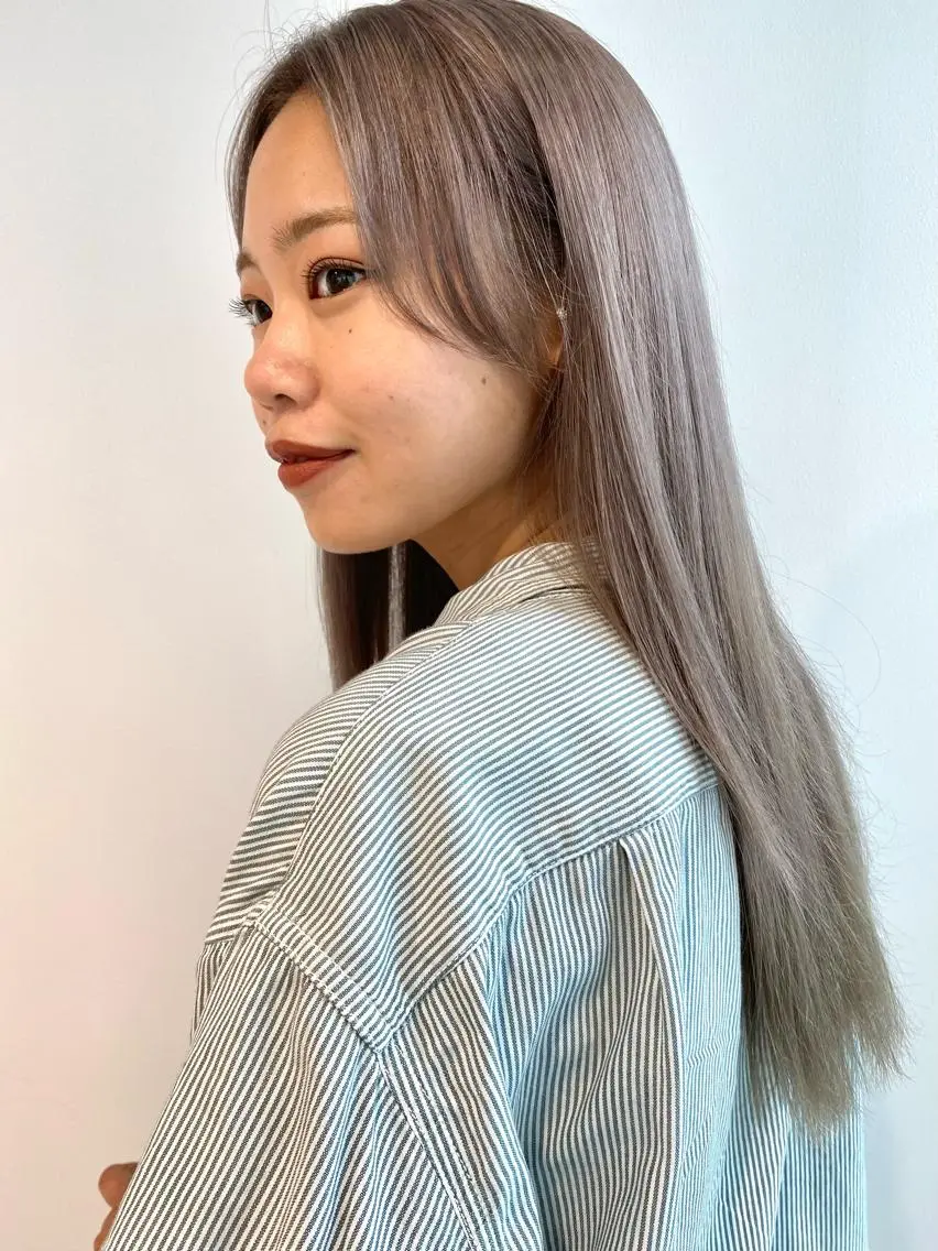 ロング サトウ ナナのヘアスタイル
