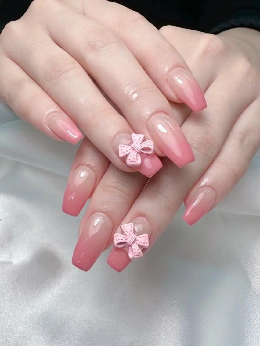 ネイル ハンドネイル 💕リリ 🩷のネイルデザイン