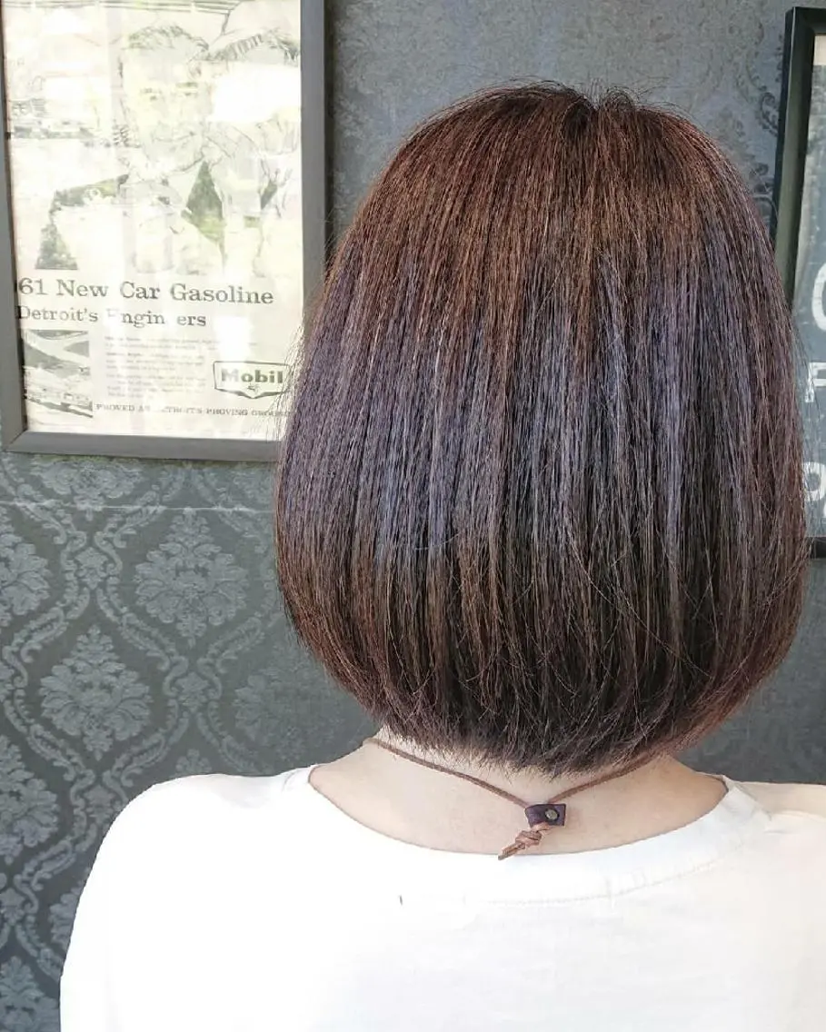ミディアム カラー ハイライトカラー ボブ ハイライト カット ヘアカラー 保住 恭平のヘアスタイル