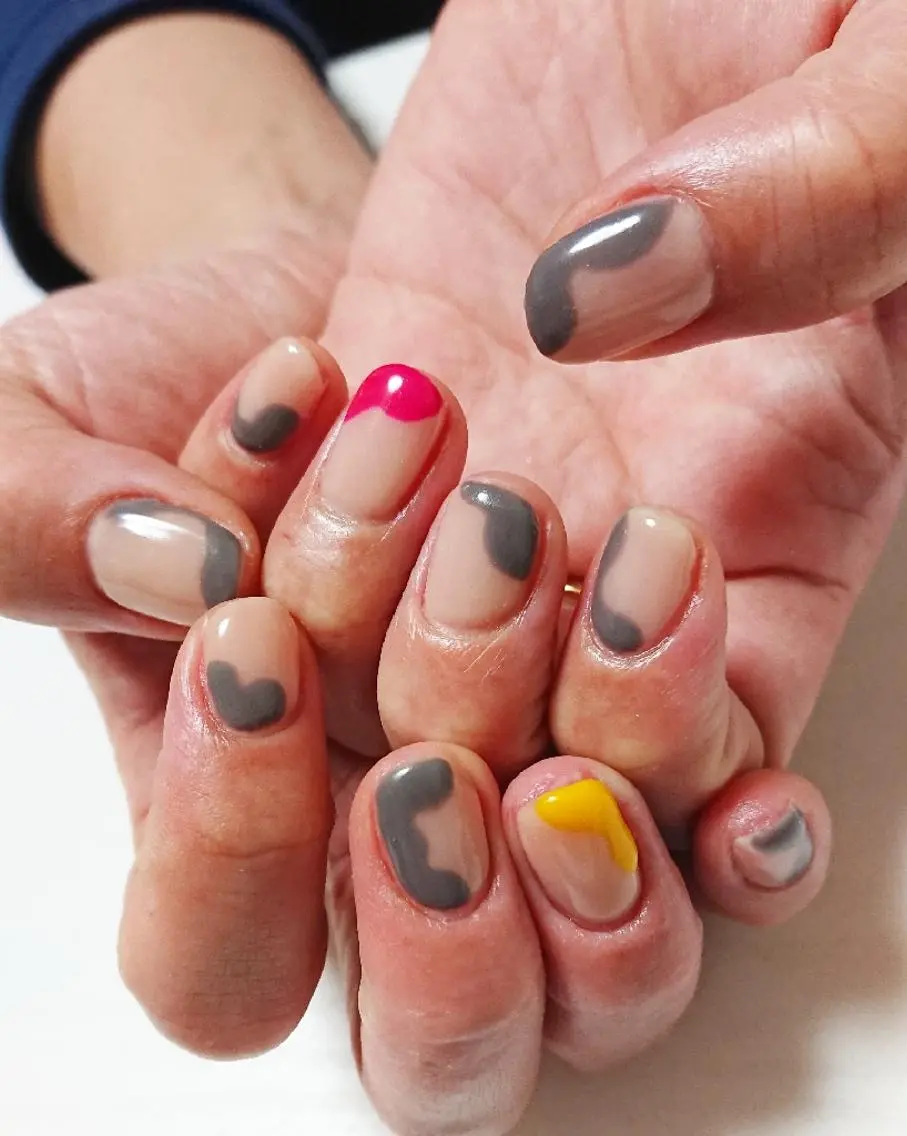 ネイル フレンチネイル ハンドネイル Lilith Nailのネイルデザイン