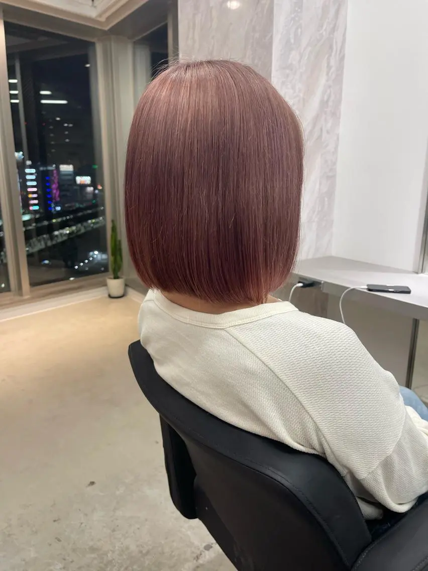 ミディアム カラー ヘアカラー トリートメント 店長 MANAMI /ブリーチ/骨格ボブのヘアスタイル