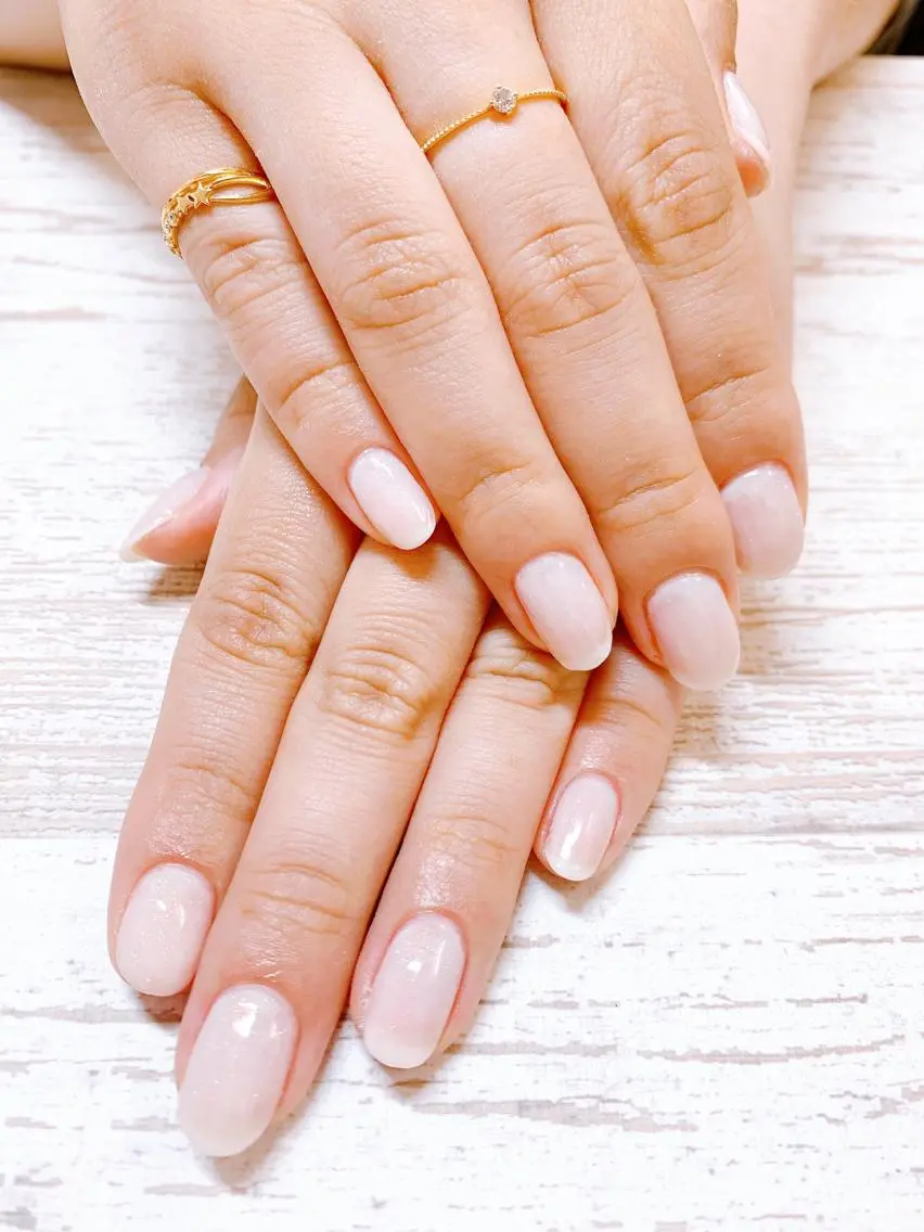 ネイル ラメ(グリッター) ワンカラーネイル ホワイト ハンドネイル Story nail Sakuraのネイルデザイン