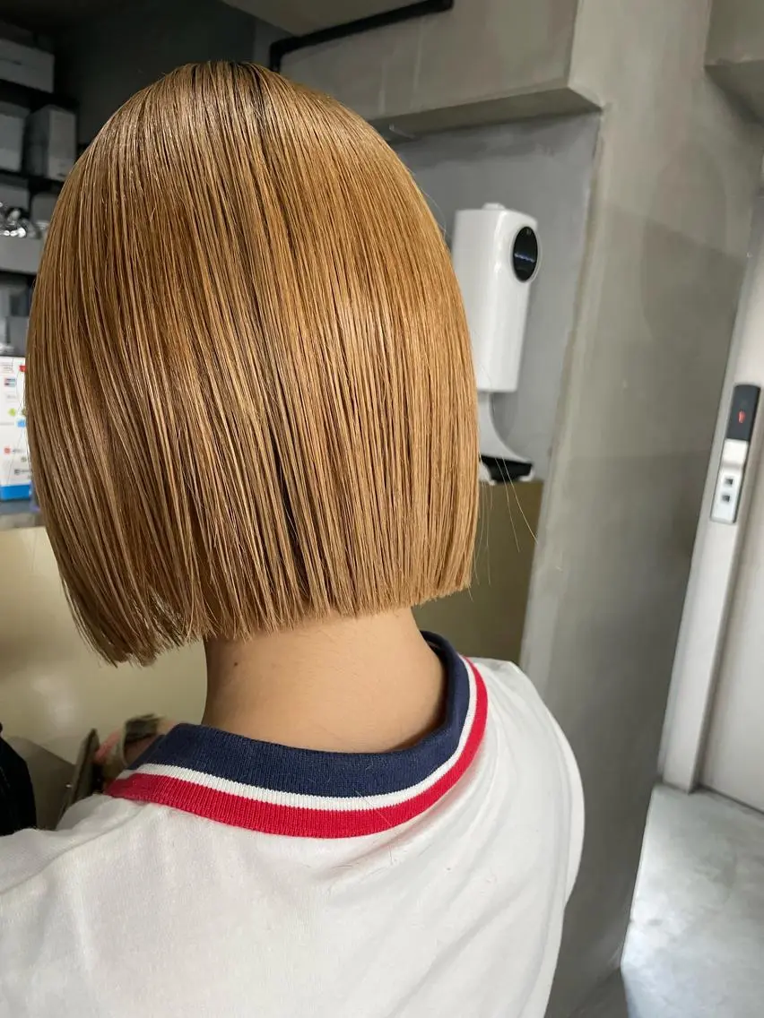 ショート カラー ヘアアレンジ 切りっぱなしボブ ボブ HERMITAGE/ chihiroのヘアスタイル