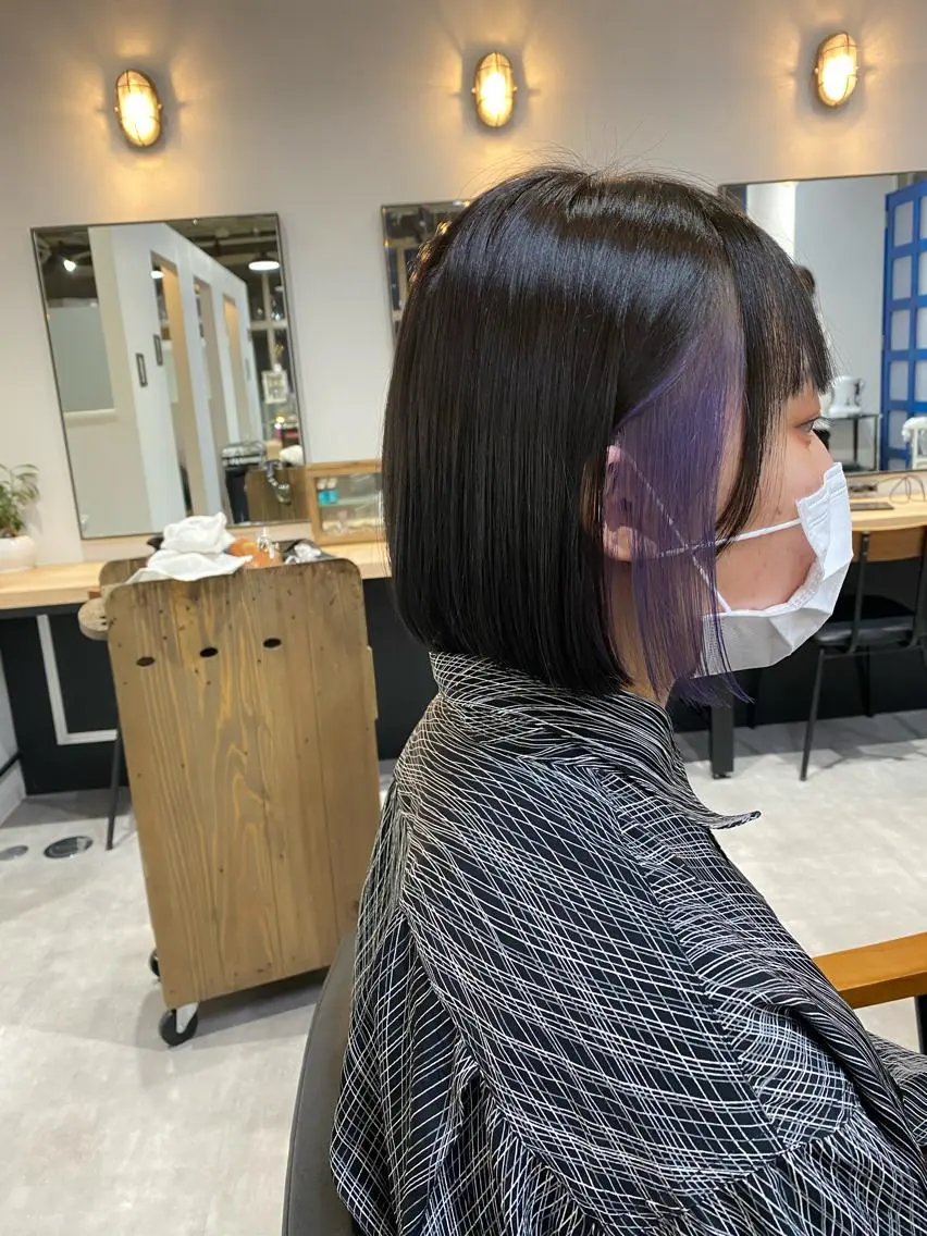 ショート アッシュ パープルカラー カット ヘアカラー トリートメント 🍃ボブ&ショート 特化🍃髪質改善🍃のヘアスタイル