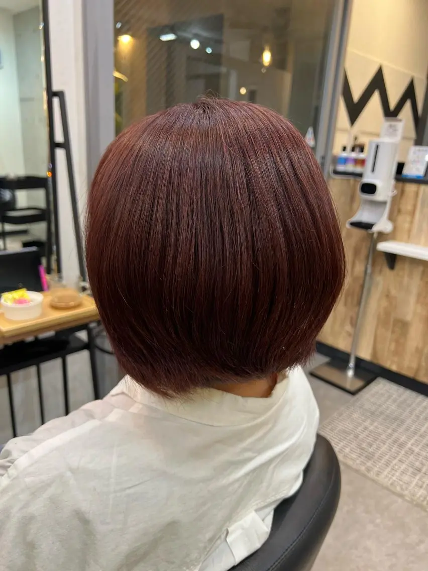 ショート カラー ヘアカラー トリートメント 吉野 瑳桜のヘアスタイル