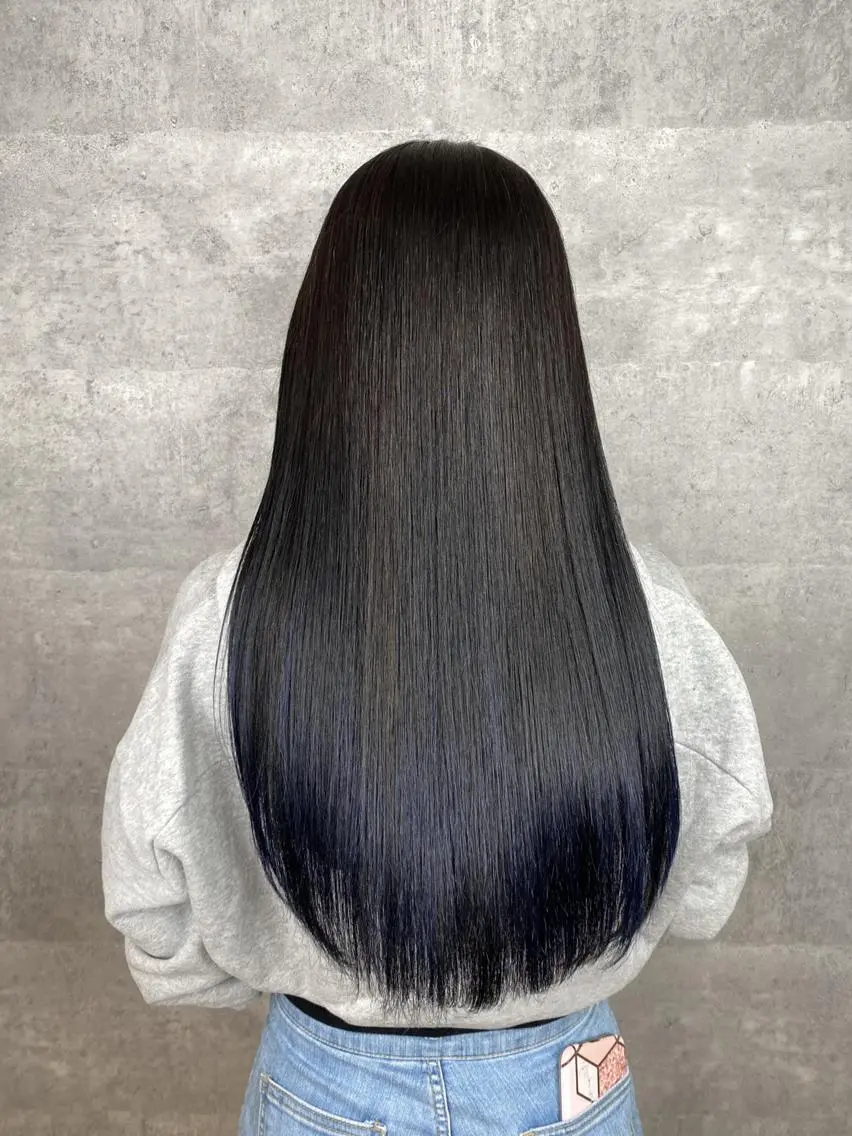 セミロング カラー _WHITE 天王寺のヘアスタイル