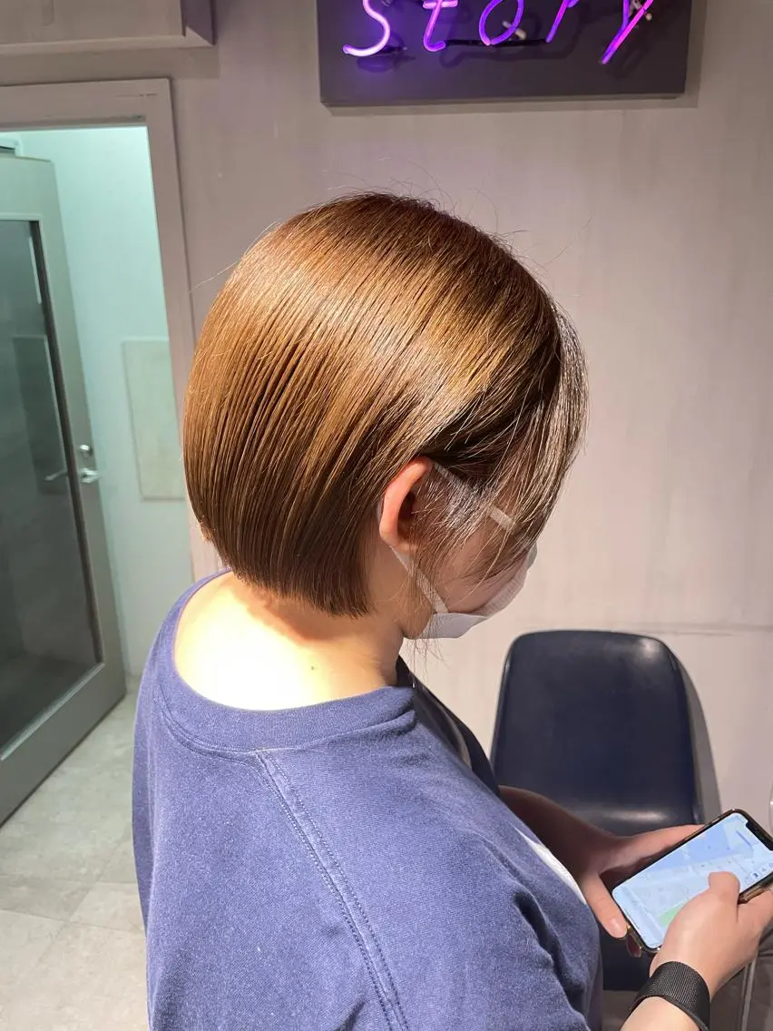 ミディアム カラー ヘアカラー トリートメント ヘッドスパ 🦋ハイトーンボブ ショート🦋トシキのヘアスタイル
