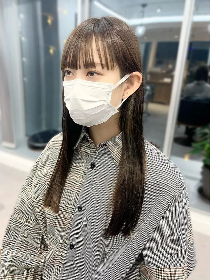 ミディアム カラー パーマ ヘアアレンジ メンズ キッズ ネイル マツエク・マツパ アイブロウ 似合せレイヤー/ 柔らか透明感カラーのヘアスタイル