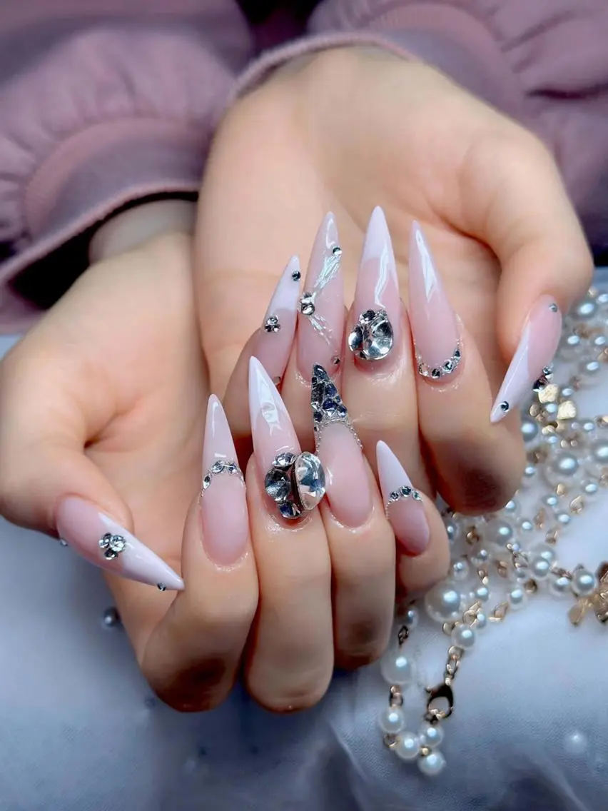 ネイル オーロラネイル チークネイル フットネイル ジェルネイル 韓国ネイル ハンドネイル Hbaby nailのネイルデザイン