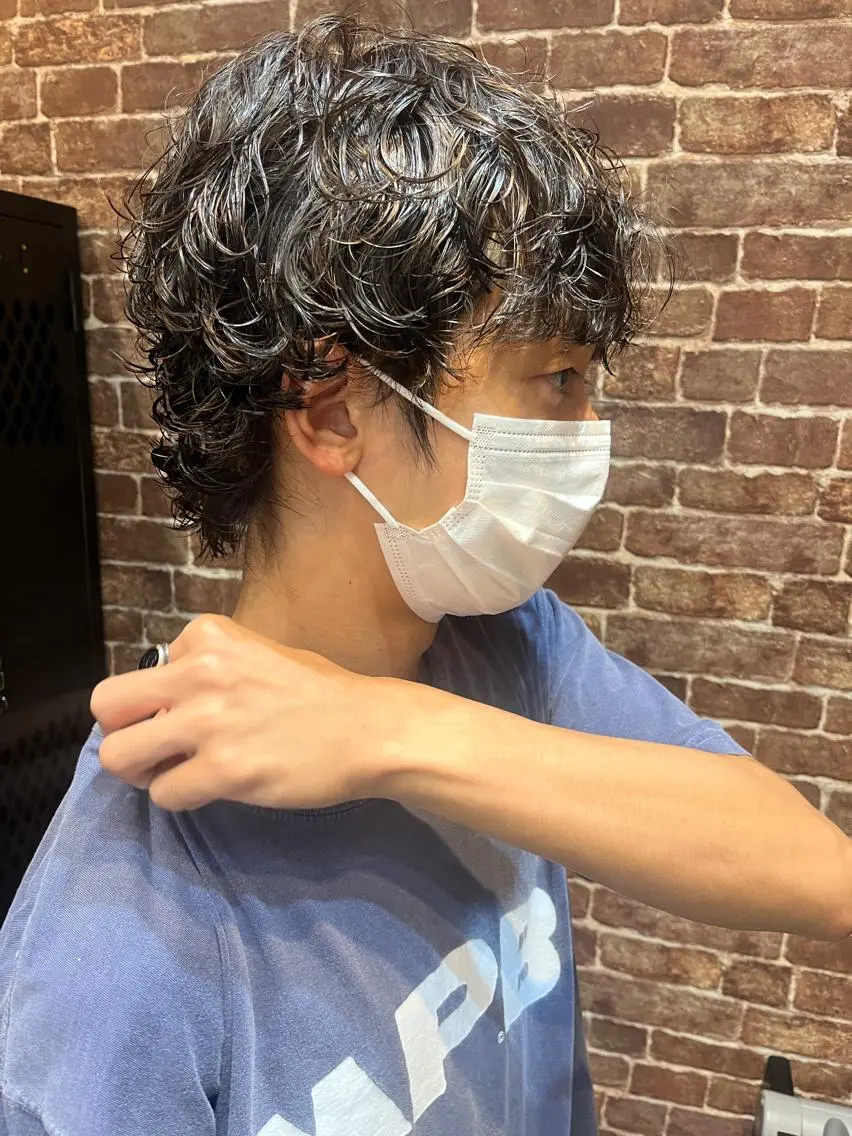 ミディアム カラー パーマ ヘアアレンジ メンズ キッズ ネイル マツエク・マツパ アイブロウ ミディアムパーマ メンズパーマ ブラウンカラー ケアカラー 透明感カラー 久木原 ゆりのヘアスタイル