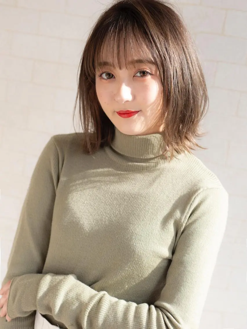 ショート カラー 前下がりボブ ベージュカラー ボブ カット ツヤ髪になりたい方へ 🩷柴田知亜希のヘアスタイル