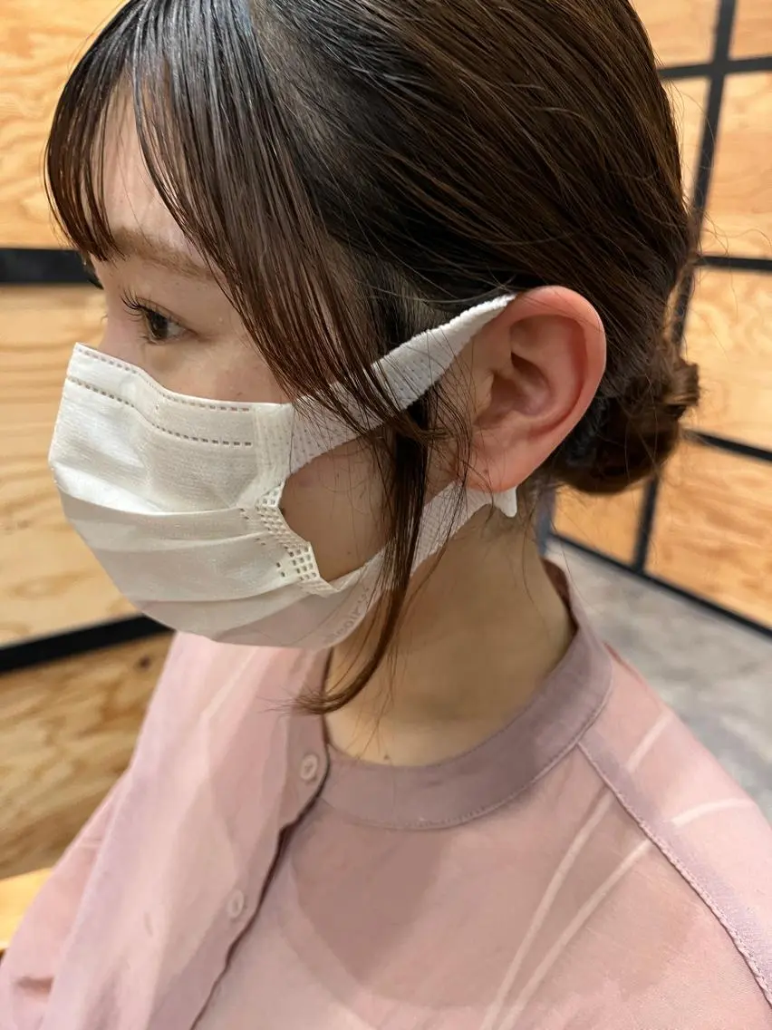 セミロング カラー パーマ ヘアアレンジ メンズ キッズ ネイル マツエク・マツパ アイブロウ メンズブリーチ メンズハイライト メンズインナーカラー メンズ韓国風 ブリーチ 久木原 ゆりのヘアスタイル