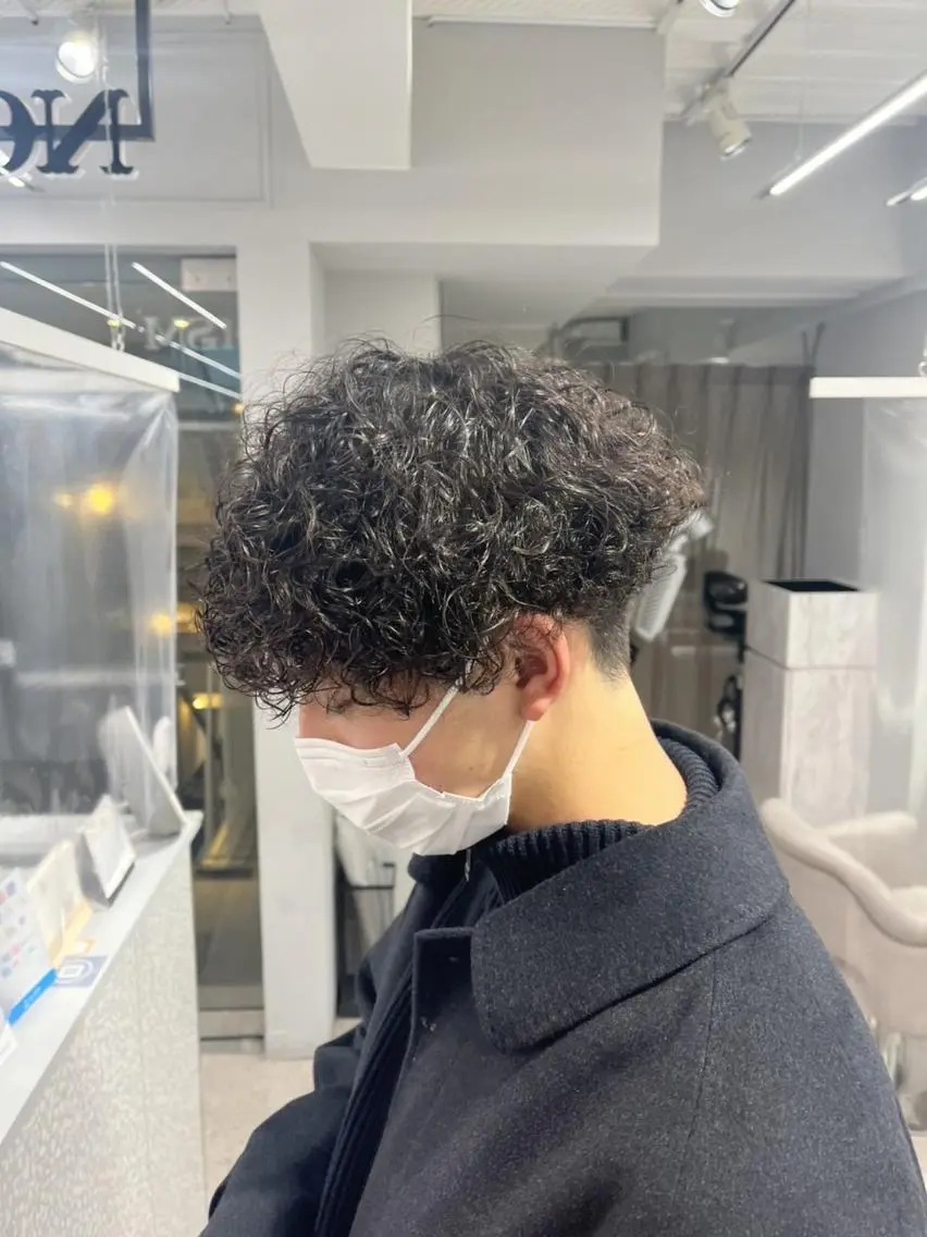 ショート 京都河原町 メンズパーマ助川龍哉のヘアスタイル