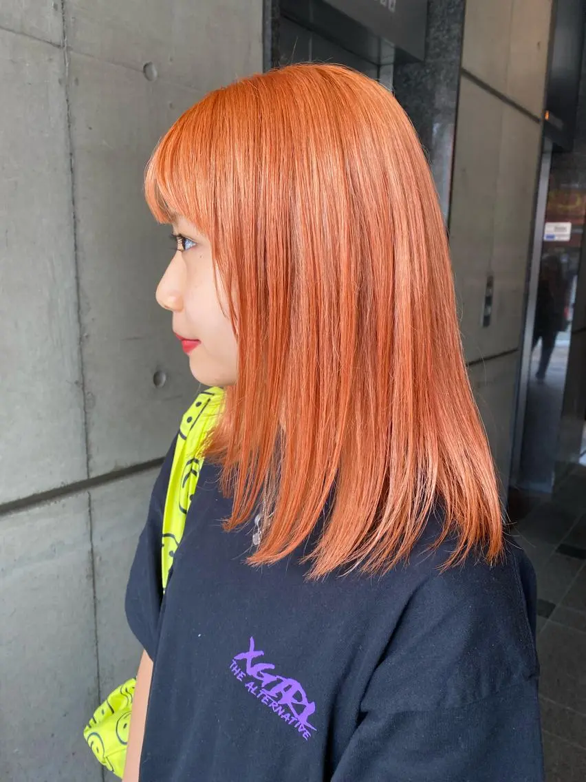 ミディアム カラー パーマ ヘアアレンジ メンズ キッズ ネイル mana 暖色カラーカットのヘアスタイル