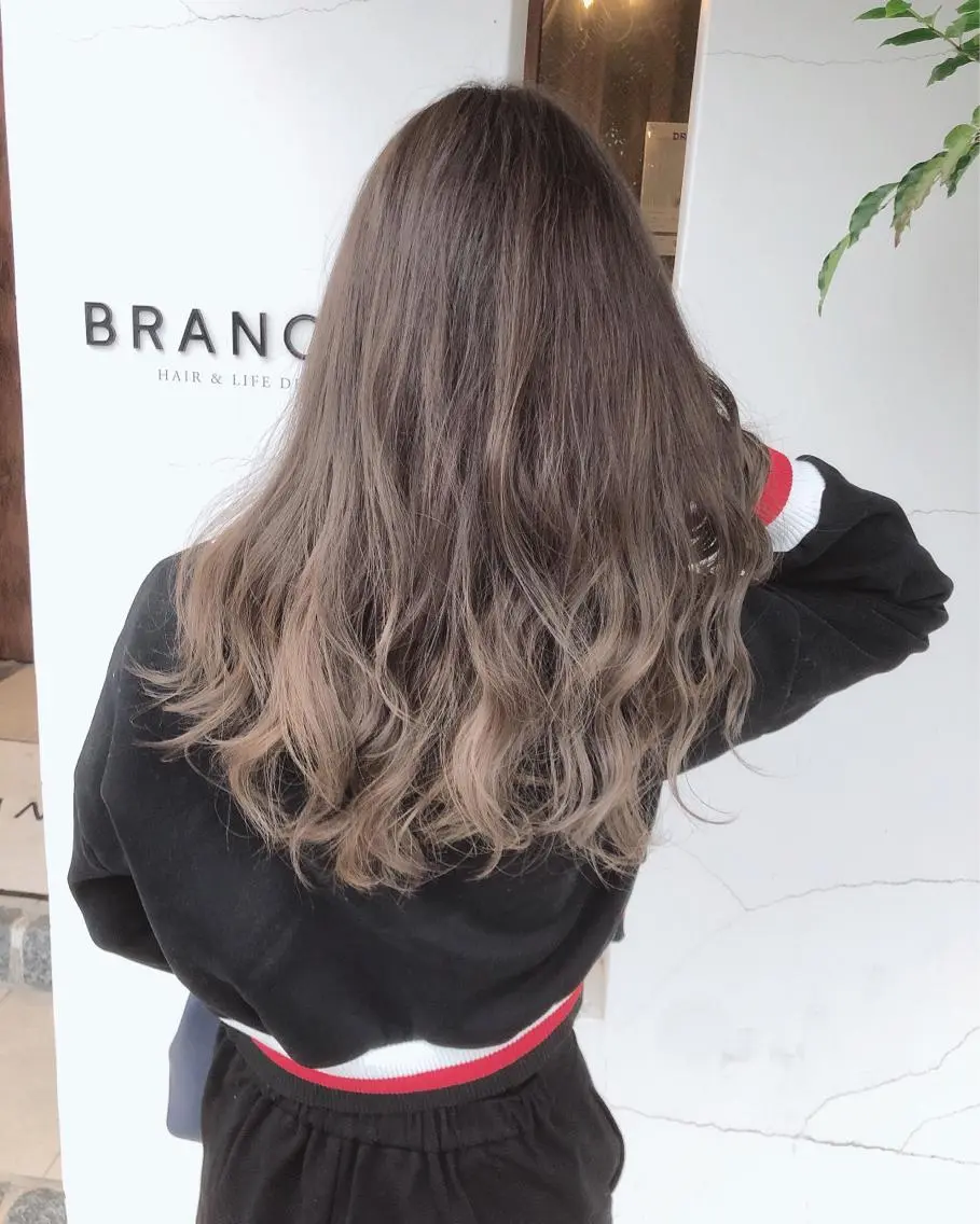 ロング カラー カット ヘアカラー トリートメント 具志 正太のヘアスタイル
