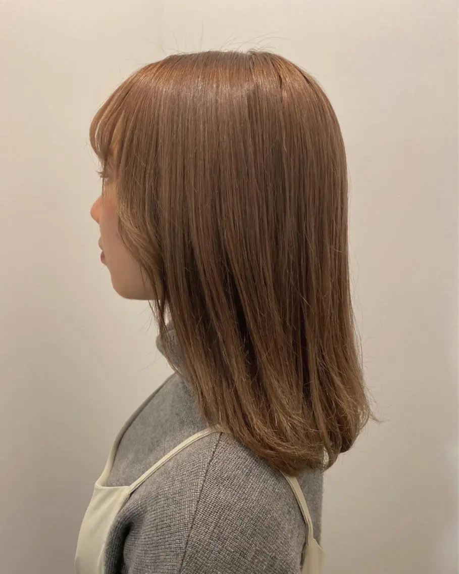 ミディアム aoi ♡グレージュ ・ベージュカラーのヘアスタイル