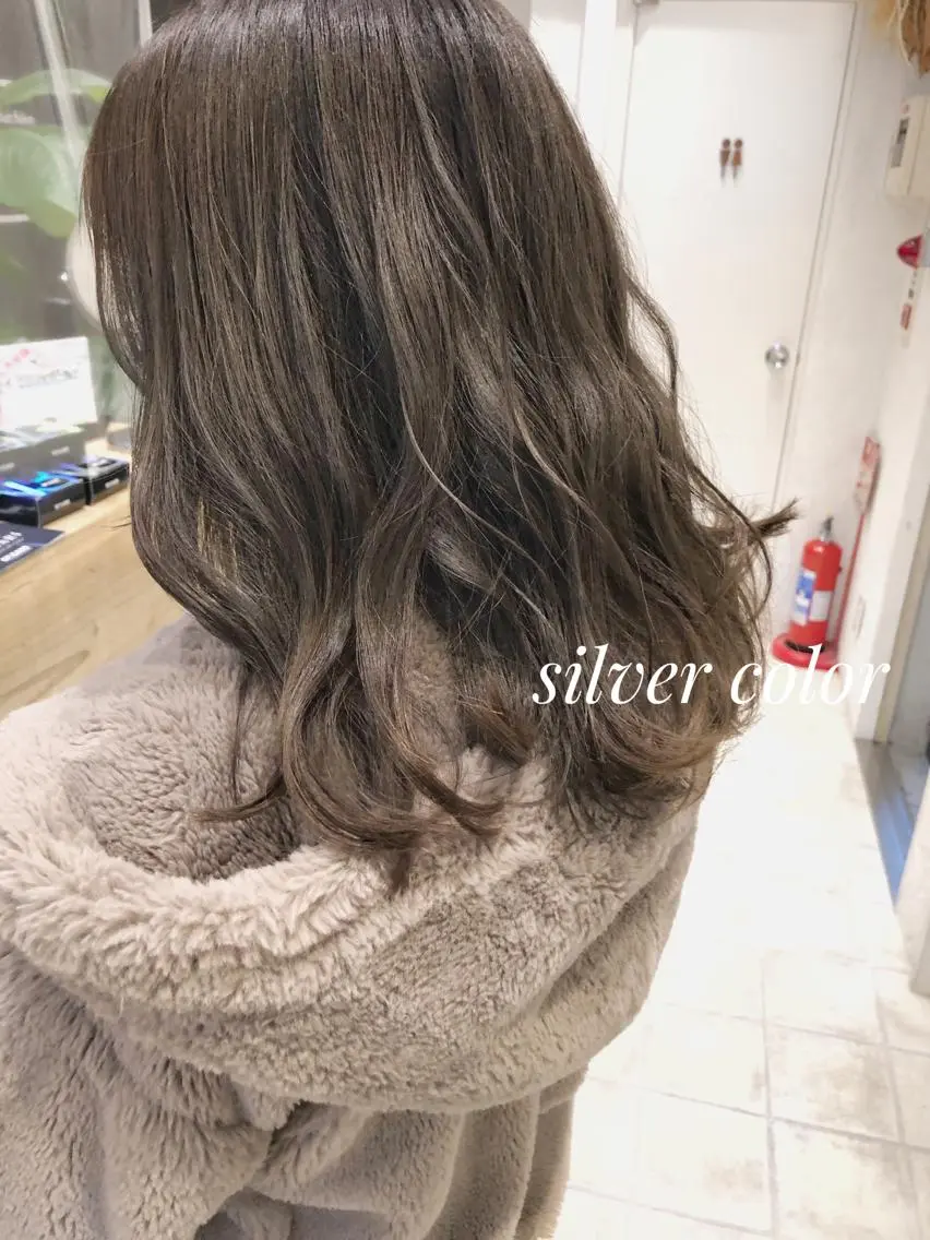 ミディアム ヘアカラー トリートメント ヘアセット ✨透明感ケアカラー✨ 長野ゆきなのヘアスタイル