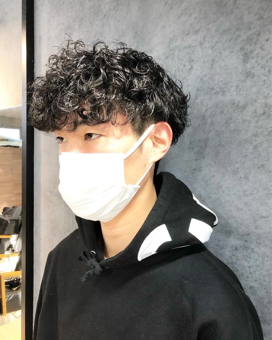パーマ ヘアアレンジ メンズ カット パーマ トリートメント ヘアセット メンズ特化✂️栗原 侑也のヘアスタイル