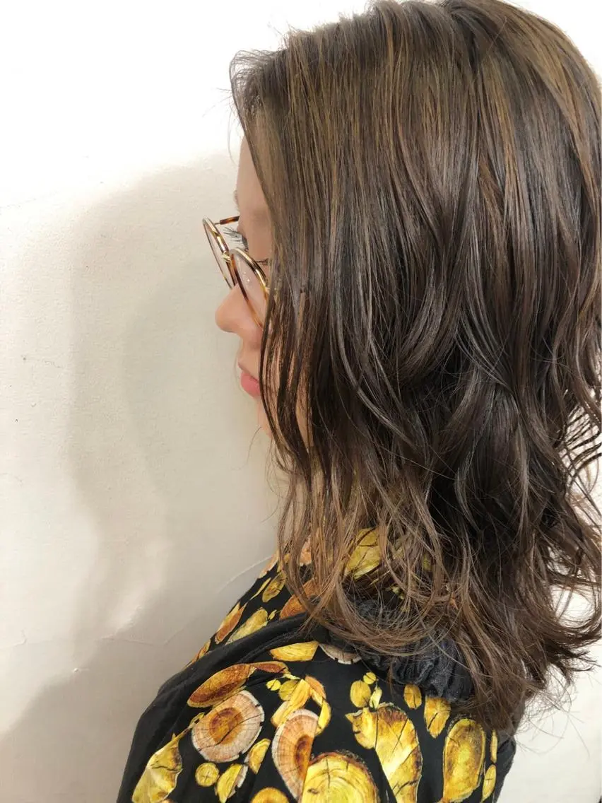 ロング カラー 渡部凌我 小顔ウルフ ハイトーンカラーのヘアスタイル