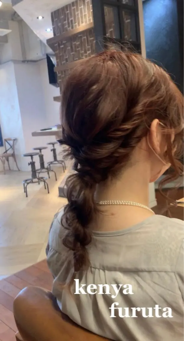 セミロング ヘアセット 古田 賢哉のヘアスタイル