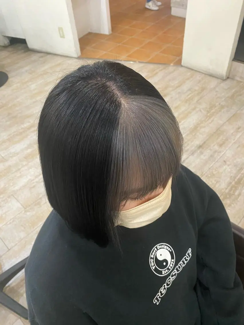 ショート カラー ミストバング  フェイスフレーミング ヘアカラー トリートメント Agu  清尾 浩昭のヘアスタイル